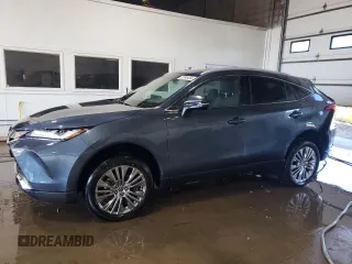 2024 Toyota Venza LE with VIN JTEAAAAH9RJ160330, listed as a Copart auction lot 72745454 with 5,620 mi miles and Salvage Title. Bid and sale history available at carsss.com. Image 1.