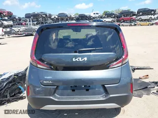 2024 Kia Soul LX with VIN KNDJ23AU3R7921070, listed as a IAAI auction lot 41850953 with 6,020 mi miles. Bid and sale history available at carsss.com. Image 17.