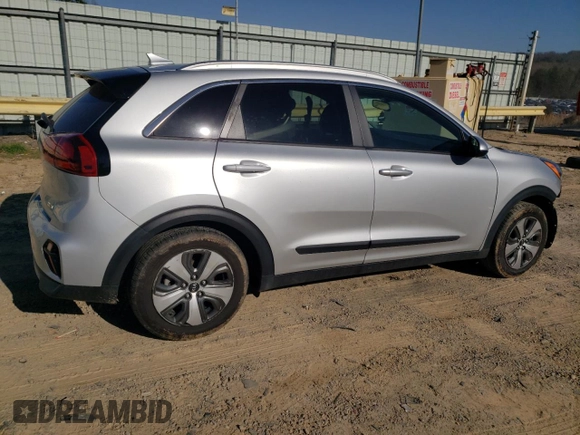 2020 Kia Niro LXS with VIN KNDCB3LC6L5397042, listed as a Copart auction lot 48402995 with 133,882 mi miles and Salvage Title. Bid and sale history available at carsss.com. Image 3.