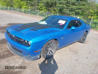 2016 Dodge Challenger R/T Scat Pack z VIN 2C3CDZFJ9GH100372, wystawiony jako IAAI lot #42221915 z przebiegiem 66 896 mil mil oraz . Historia ofert i sprzedaży dostępna na DreamBid. Obrazek 18.