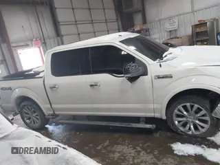 2016 Ford F-150 XLT with VIN 1FTEW1EF9GFA19385, listed as a IAAI auction lot 41583637 with 162,341 mi miles. Bid and sale history available at carsss.com. Image 13.
