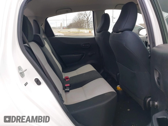 2014 Toyota Yaris L with VIN JTDKTUD34ED589582, listed as a IAAI auction lot 41538884 with 87,798 mi miles. Bid and sale history available at carsss.com. Image 8.
