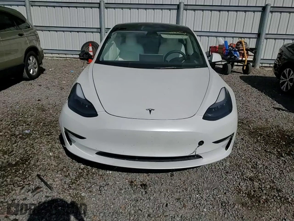 2022 Tesla Model 3 z VIN 5YJ3E1EA8NF348174, wystawiony jako Copart lot #53757025 z przebiegiem 38 722 mil mil oraz Nie do naprawy • Non repairable. Historia ofert i sprzedaży dostępna na DreamBid. Obrazek 13.