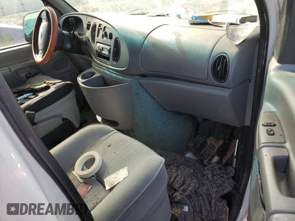 1998 Ford Econoline Cargo with VIN 1FDRE1429WHB71880, listed as a Copart auction lot 46426475 with 218,303 mi miles and Salvage Title. Bid and sale history available at DreamBid. Image 8.