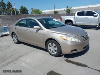2007 Toyota Camry CE with VIN 4T1BE46K17U135058, listed as a IAAI auction lot 42088044 with 181,916 mi miles. Bid and sale history available at carsss.com. Image 1.
