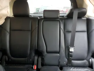 2020 Mitsubishi Outlander ES z VIN JA4AZ3A33LZ025571, wystawiony jako Copart lot #48955385 z przebiegiem 138 186 mil mil oraz Szkoda całkowita • Salvage title. Historia ofert i sprzedaży dostępna na DreamBid. Obrazek 10.