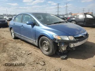 2009 Honda Civic LX z VIN 1HGFA16549L003528, wystawiony jako Copart lot #52545865 z przebiegiem 162 572 mil mil oraz Szkoda całkowita • Salvage title. Historia ofert i sprzedaży dostępna na DreamBid. Obrazek 4.