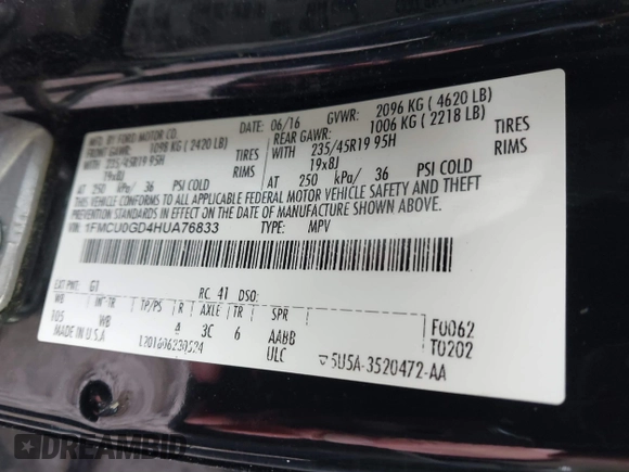 2017 Ford Escape SE with VIN 1FMCU0GD4HUA76833, listed as a IAAI auction lot 41642460 with 116,435 mi miles. Bid and sale history available at carsss.com. Image 9.