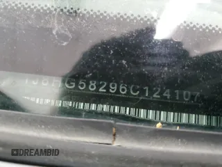 2006 Jeep Commander Limited z VIN 1J8HG58296C124107, wystawiony jako Copart lot #64337275 z przebiegiem 202 876 mil mil oraz Szkoda całkowita • Salvage title. Historia ofert i sprzedaży dostępna na DreamBid. Obrazek 13.