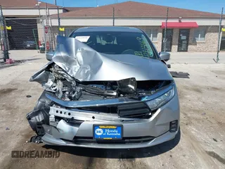 2024 Honda Odyssey Touring с VIN 5FNRL6H88RB046282, выставлен на аукционе IAAI как лот 42223669 с пробегом Не указан миль и . История ставок и продаж доступна на DreamBid. Изображение 12.