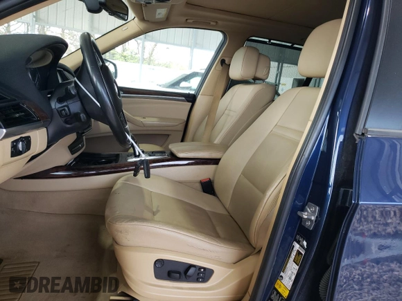 2012 BMW X5 35i z VIN 5UXZV4C58CL756913, wystawiony jako Copart lot #51746195 z przebiegiem 160 295 mil mil oraz Szkoda całkowita • Salvage title. Historia ofert i sprzedaży dostępna na DreamBid. Obrazek 7.