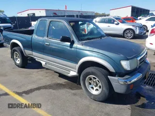1998 Toyota Tacoma with VIN 4TAWN72N5WZ120258, listed as a IAAI auction lot 41878138 with 268,640 mi miles and . Bid and sale history available at DreamBid. Image 1.