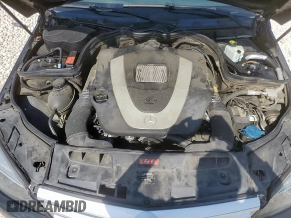 2011 Mercedes-Benz C 300 Sport z VIN WDDGF5EB6BR153278, wystawiony jako Copart lot #61150975 z przebiegiem 95 892 mil mil oraz Szkoda całkowita • Salvage title. Historia ofert i sprzedaży dostępna na DreamBid. Obrazek 11.