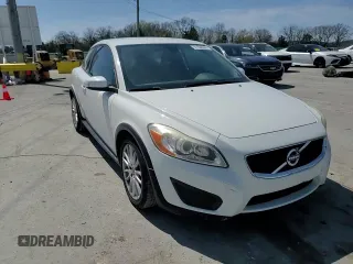 2011 Volvo C30 with VIN YV1672MK7B2213221, listed as a Copart auction lot 51539605 with 118,923 mi miles and Clean Title. Bid and sale history available at carsss.com. Image 10.
