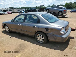 2001 Hyundai Sonata GLS with VIN KMHWF35V61A477442, listed as a Copart auction lot 64907884 with 160,326 mi miles and Salvage Title. Bid and sale history available at carsss.com. Image 2.