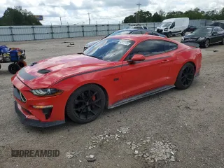 2020 Ford Mustang GT z VIN 1FA6P8CF1L5161491, wystawiony jako Copart lot #65737795 z przebiegiem 43 054 mil mil oraz Szkoda całkowita • Salvage title. Historia ofert i sprzedaży dostępna na DreamBid. Obrazek 1.
