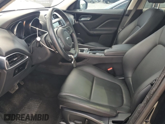 2018 Jaguar F-Pace 30t Premium with VIN SADCJ2GX4JA236479, listed as a Copart auction lot 61927345 with 81,452 mi miles and Salvage title. Bid and sale history available at DreamBid. Image 7.