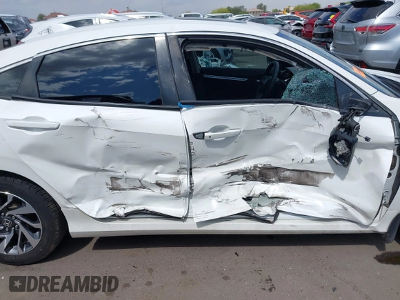 2018 Honda Civic EX с VIN 2HGFC2F73JH568243, выставлен на аукционе IAAI как лот 42215947 с пробегом 98 660 миль миль и . История ставок и продаж доступна на DreamBid. Изображение 13.