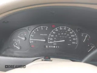 2000 Ford Explorer with VIN 1FMZU64PXYZA85549, listed as a IAAI auction lot 42439504 with 141,315 mi miles and . Bid and sale history available at DreamBid. Image 7.