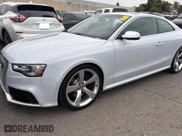 2014 Audi RS 5 z VIN WUAC6AFR5EA900341, wystawiony jako Copart lot #78828244 z przebiegiem 39 357 mil mil oraz Czysty tytuł • Clean title. Historia ofert i sprzedaży dostępna na DreamBid. Obrazek 2.