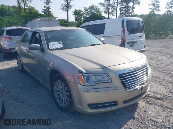 2012 Chrysler 300 with VIN 2C3CCAAG8CH261449, listed as a IAAI auction lot 42126170 with 189,961 mi miles and . Bid and sale history available at DreamBid. Image 1.