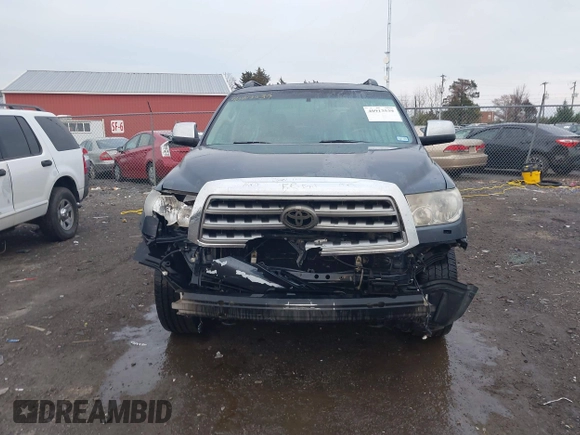 2010 Toyota Sequoia Platinum with VIN 5TDYY5G17AS022633, listed as a IAAI auction lot 40913539 with 294,432 mi miles. Bid and sale history available at carsss.com. Image 13.