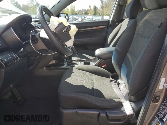 2014 Kia Sorento LX with VIN 5XYKTCA63EG545972, listed as a Copart auction lot 49172944 with 97,456 mi miles and Salvage Title. Bid and sale history available at carsss.com. Image 7.