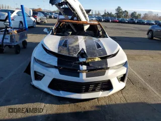 2016 Chevrolet Camaro 2SS with VIN 1G1FH1R79G0144335, listed as a Copart auction lot 82028574 with Not provided miles and Non repairable. Bid and sale history available at DreamBid. Image 5.