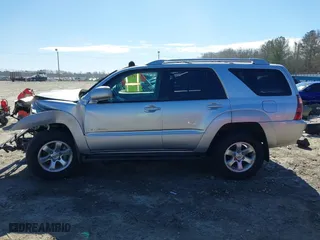 2005 Toyota 4Runner SR5 with VIN JTEZU14R350062795, listed as a IAAI auction lot 41651755 with 299,223 mi miles. Bid and sale history available at carsss.com. Image 14.