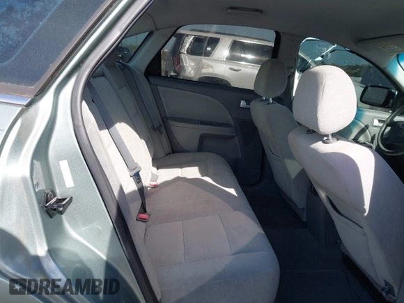 2007 Ford Five Hundred SEL with VIN 1FAFP24157G112188, listed as a IAAI auction lot 42092342 with 71,396 mi miles. Bid and sale history available at carsss.com. Image 8.