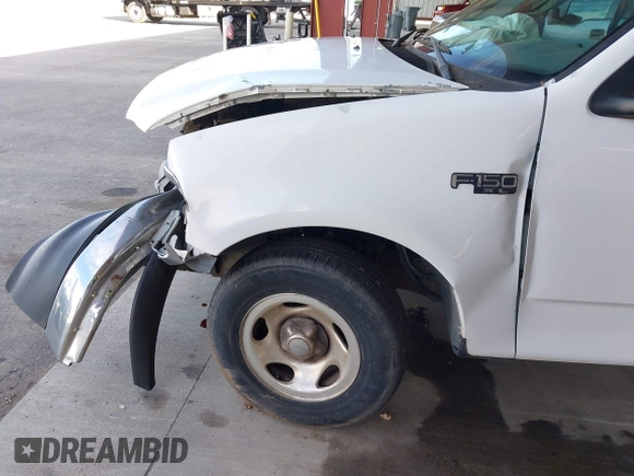 2000 Ford F-150 with VIN 1FTZF1721YKA10216, listed as a IAAI auction lot 41324560 with 382,055 mi miles and . Bid and sale history available at DreamBid. Image 12.