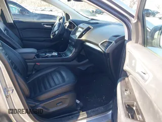 2020 Ford Edge SEL with VIN 2FMPK4J90LBA05839, listed as a IAAI auction lot 41824579 with 75,005 mi miles. Bid and sale history available at carsss.com. Image 5.