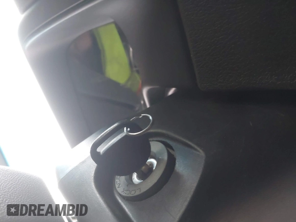 2007 Hummer H3 SUV with VIN 5GTDN13E878168876, listed as a IAAI auction lot 41496535 with 215,437 mi miles and . Bid and sale history available at DreamBid. Image 11.