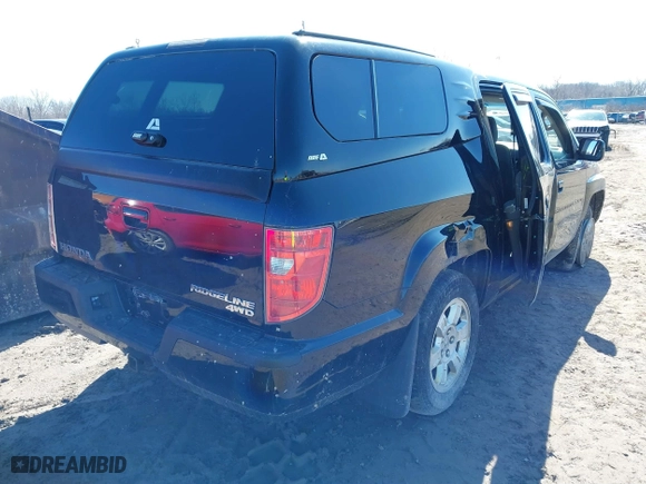 2011 Honda Ridgeline RTS with VIN 5FPYK1F48BB005889, listed as a IAAI auction lot 41761367 with 146,974 mi miles. Bid and sale history available at carsss.com. Image 4.