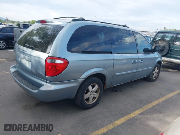 2005 Dodge Caravan SXT z VIN 2D4GP44L25R214770, wystawiony jako IAAI lot #42455359 z przebiegiem 273 979 mil mil oraz . Historia ofert i sprzedaży dostępna na DreamBid. Obrazek 4.