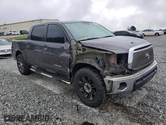 2013 Toyota Tundra 4WD Truck with VIN 5TFDW5F10DX315388, listed as a Copart auction lot 71286744 with 233,589 mi miles and Salvage Title. Bid and sale history available at carsss.com. Image 4.