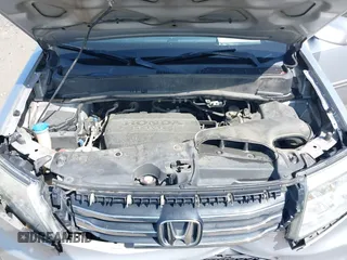 2013 Honda Pilot Touring with VIN 5FNYF3H95DB032438, listed as a IAAI auction lot 41865938 with 298,973 mi miles and . Bid and sale history available at DreamBid. Image 10.