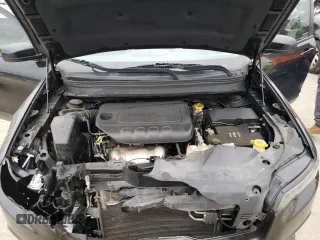 2020 Jeep Cherokee Latitude with VIN 1C4PJMCB7LD546758, listed as a Copart auction lot 47546315 with 104,802 mi miles and Salvage title. Bid and sale history available at DreamBid. Image 12.