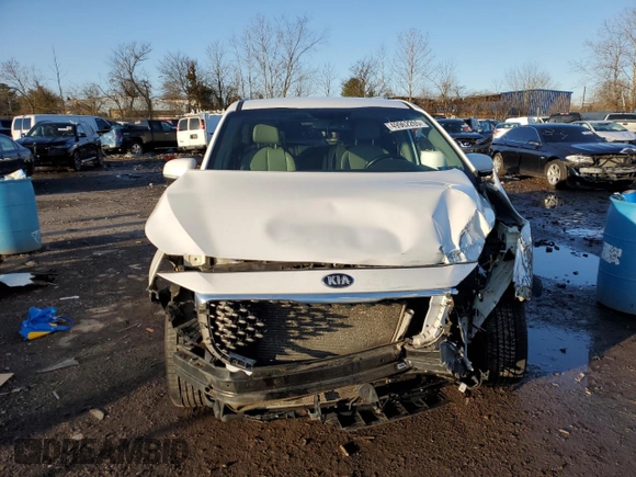 2016 Kia Sedona SX with VIN KNDMC5C11G6131407, listed as a Copart auction lot 49962265 with 0 mi miles and Salvage Title. Bid and sale history available at carsss.com. Image 5.