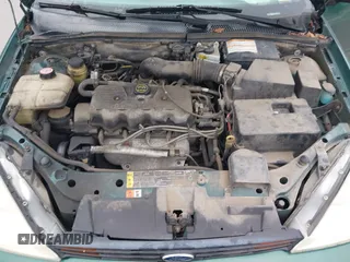 2001 Ford Focus SE with VIN 1FAFP34P61W159074, listed as a IAAI auction lot 42116568 with 117,141 mi miles and . Bid and sale history available at carsss.com. Image 10.