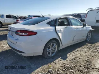 2018 Ford Fusion SE z VIN 3FA6P0LUXJR188134, wystawiony jako Copart lot #48048605 z przebiegiem 95 633 mil mil oraz Szkoda całkowita • Salvage title. Historia ofert i sprzedaży dostępna na DreamBid. Obrazek 3.
