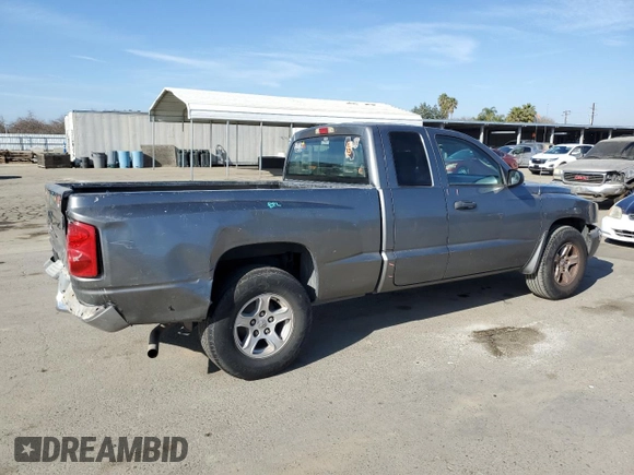2005 Dodge Dakota SLT with VIN 1D7HE42K65S314246, listed as a Copart auction lot 42402995 with 189,197 mi miles and Salvage Title. Bid and sale history available at carsss.com. Image 3.