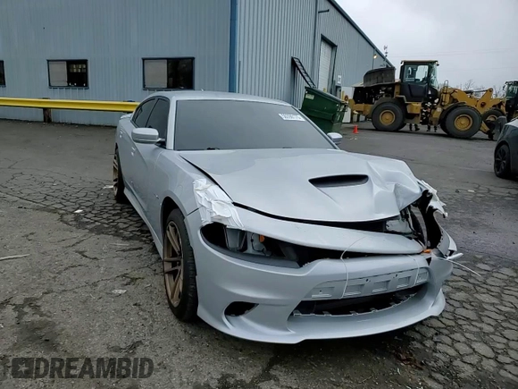 2020 Dodge Charger R/T z VIN 2C3CDXCT6LH106683, wystawiony jako Copart lot #50390175 z przebiegiem 87 789 mil mil oraz Szkoda całkowita • Salvage title. Historia ofert i sprzedaży dostępna na DreamBid. Obrazek 10.