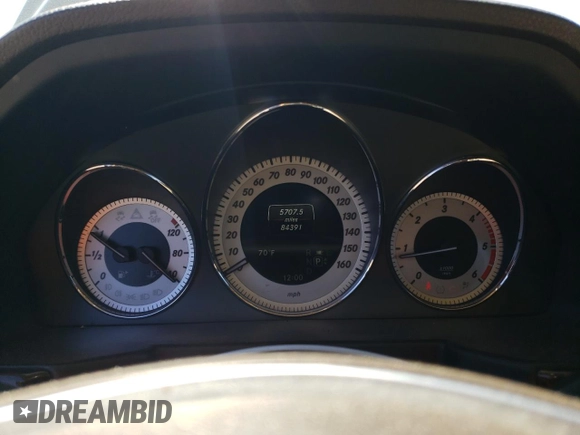 2013 Mercedes-Benz GLK 250 with VIN WDCGG0EB5DG151590, listed as a Copart auction lot 46659995 with 84,391 mi miles and Salvage Title. Bid and sale history available at DreamBid. Image 9.