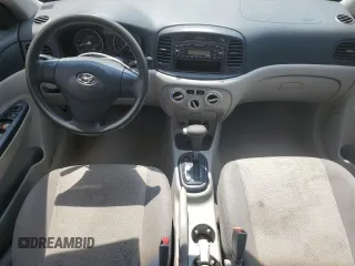 2006 Hyundai Accent GL z VIN KMHCN45C26U052459, wystawiony jako Copart lot #60089355 z przebiegiem 247 311 mil mil oraz Szkoda całkowita • Salvage title. Historia ofert i sprzedaży dostępna na DreamBid. Obrazek 8.