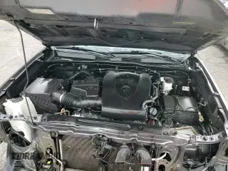 2021 Toyota Tacoma SR5 with VIN 5TFAZ5CN9MX109245, listed as a Copart auction lot 69653885 with 97,919 mi miles and Clean title. Bid and sale history available at DreamBid. Image 13.