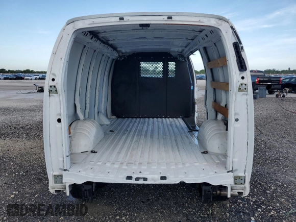 2024 Chevrolet Express Cargo with VIN 1GCWGAFP5R1176615, listed as a Copart auction lot 63656685 with 9,027 mi miles and Clean title. Bid and sale history available at DreamBid. Image 6.