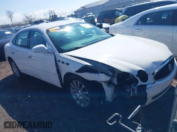 2007 Buick LaCrosse CXS with VIN 2G4WE587471117259, listed as a IAAI auction lot 41882777 with 201,787 mi miles. Bid and sale history available at carsss.com. Image 1.