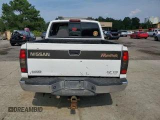 2000 Nissan Frontier XE with VIN 1N6ED27T1YC385792, listed as a Copart auction lot 62268225 with 291,906 mi miles and Salvage title. Bid and sale history available at DreamBid. Image 6.