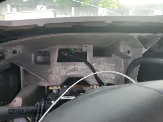2022 GMC Savana Cargo z VIN 1GTW7AFP6N1143245, wystawiony jako Copart lot #46677755 z przebiegiem Nie podano mil oraz Tytuł czysty. Historia ofert i sprzedaży dostępna na DreamBid. Obrazek 9.